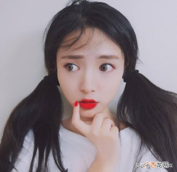 女朋友总是逃避接吻，女朋友太害羞不敢接吻怎么办