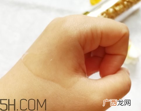雅顿金胶孕妇能用吗？怀孕可以用雅顿胶囊吗？