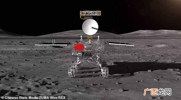 中国什么时候登月成功，哪一年！