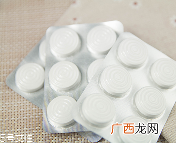 明治益生菌酸奶片好吃吗？酸酸甜甜口感好