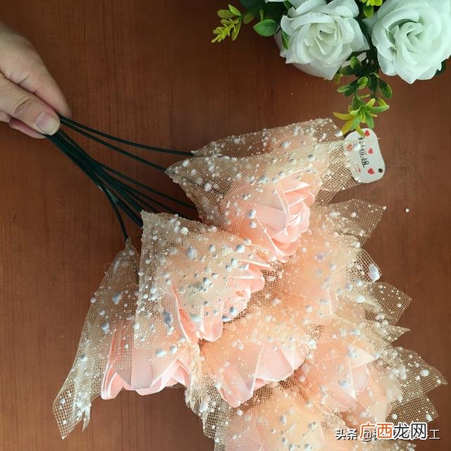 包装纸包花束方法图解 包装纸厂家直销
