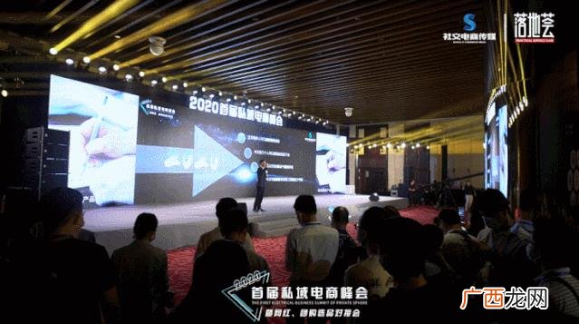 加盟曼天雨挣钱吗,曼天雨男装加盟条件加盟费多少钱