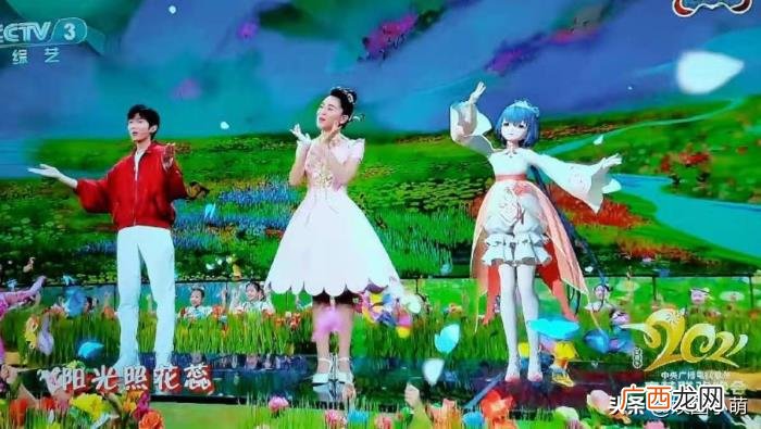 王一博和刘德华，春晚刘德华和王一博根本没见面