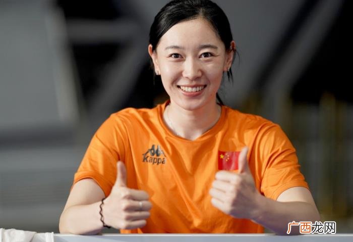 韩国女乒选手旧照曝光疑似整容 韩国整容前后