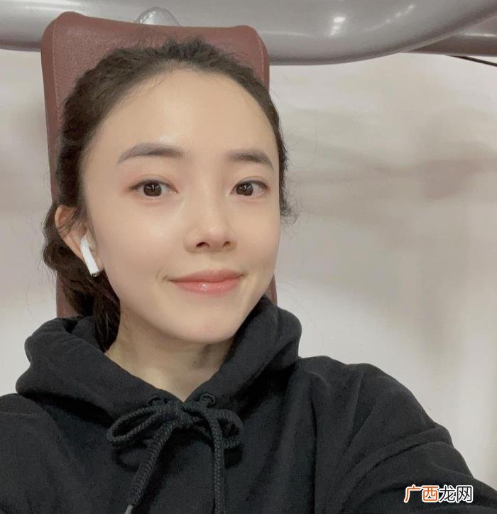 韩国女乒选手旧照曝光疑似整容 韩国整容前后