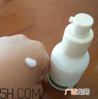 法兰琳卡芦荟乳液好用吗_法兰琳卡芦荟乳液评测