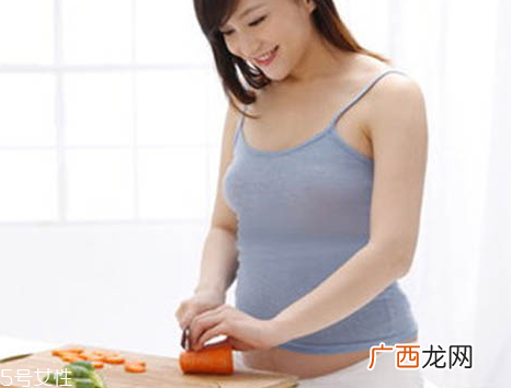 黄金素和爱乐维可以一起吃吗？