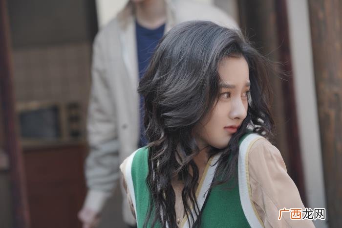 复古小卷发，女儿们的80年代复古卷发