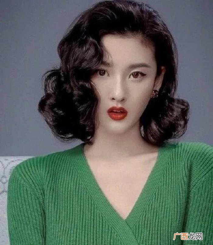 复古小卷发，女儿们的80年代复古卷发