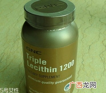 gnc卵磷脂一天吃几粒？