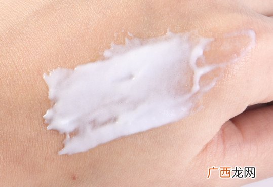 about me柠檬排毒膏祛黄有效果吗
