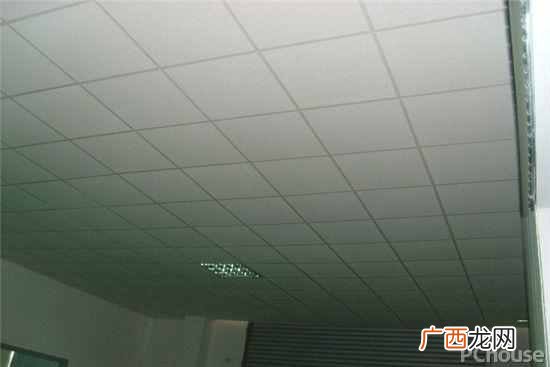 房子装修天花板材料有哪些？天花板用什么材料