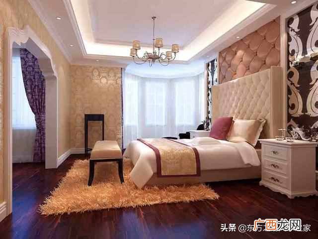 厕所门对着卧室好吗？看看风水大师怎么说？