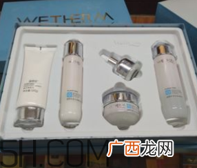 温碧泉透芯亮套盒什么功效 温碧泉透芯亮套盒适合年龄