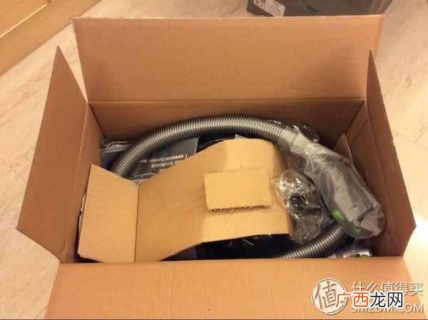 科沃斯吸尘器价格，科沃斯吸尘器好用吗