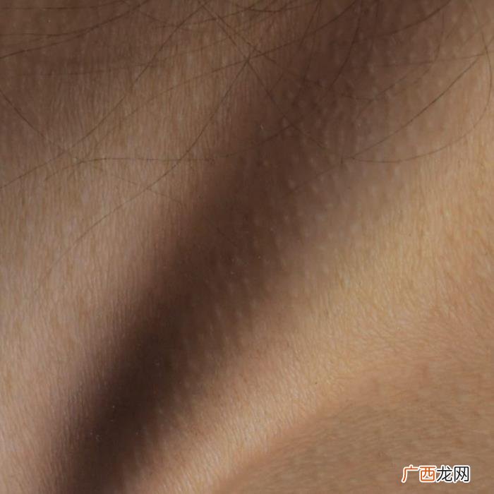 马可的作品，意大利艺术家马可·格拉西--超现实主义惊人的油画作品