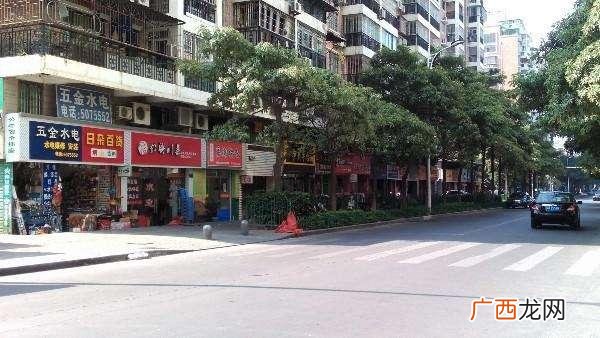 开蛋糕店一个月收入 开一个蛋糕店大概多少钱