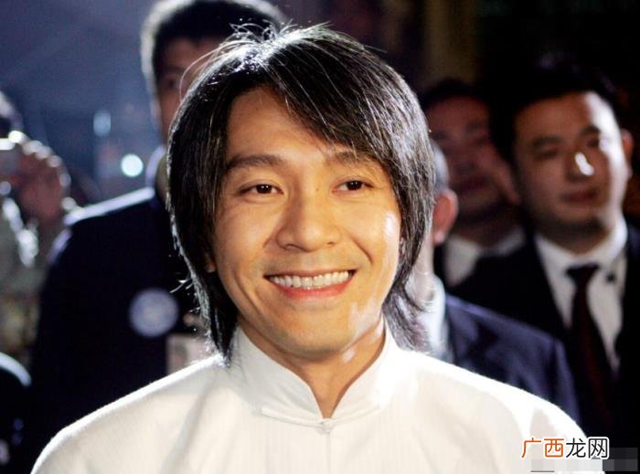 为什么周星驰快60岁了 周星驰为什么老的那么快