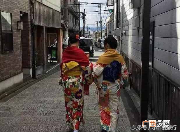 日本为什么那么爱干净？你以为他们素质高，其