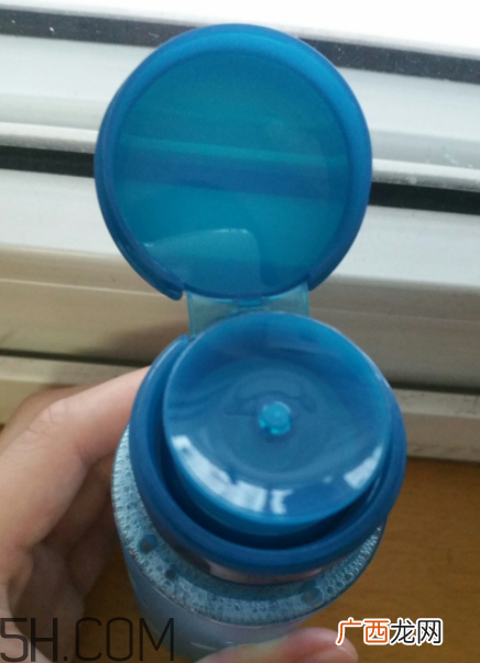 水密码卸妆水含酒精吗_水密码卸妆水如何使用