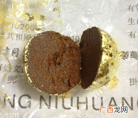 安宫牛黄丸一年吃几颗？