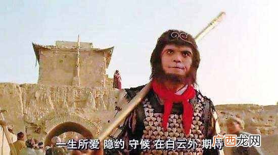爱情是什么东西歌词，是谁唱的！