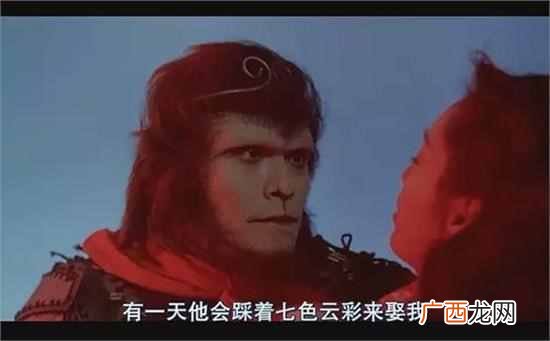 爱情是什么东西歌词，是谁唱的！