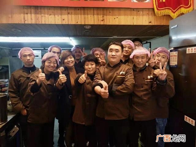 合肥卤三味学费是多少,现在快餐加盟哪一个店比较火