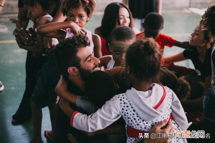 男生的名字好听又帅气，400个阳光帅气的男孩名