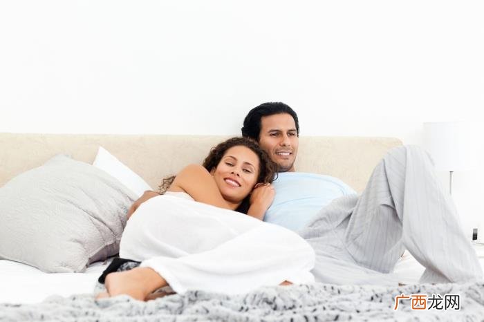 夫妻长期冷战是不是应该离婚，两夫妻长期冷战怎么办