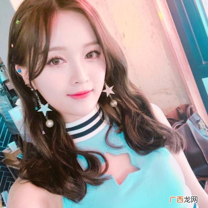 王源和杨紫，看看网红滤镜下的王源、杨紫和沈腾...能认出本人的都是火眼金睛