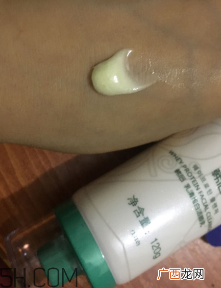 韩后乳清蛋白洁颜乳多少钱_专柜价格