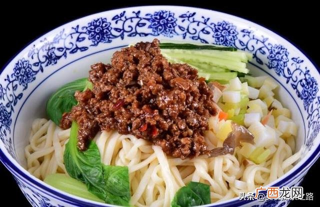 现在学什么小吃的最吃香,学什么小吃最赚钱最火