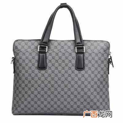 男包选购技巧及注意事项 男包什么牌子好