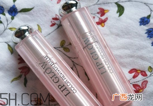 迪奥变色唇膏生产日期怎么查询？迪奥变色唇膏可以晚上涂吗？