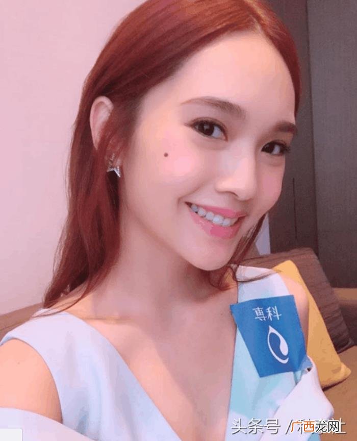 暖色系发色，秋冬暖色系大热发型师推介气质风红茶拿铁发色