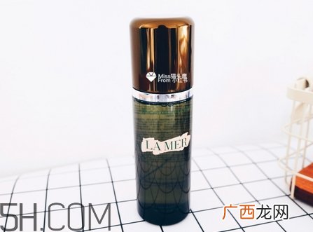 海蓝之谜精萃液和娇兰青春精华水哪个好?