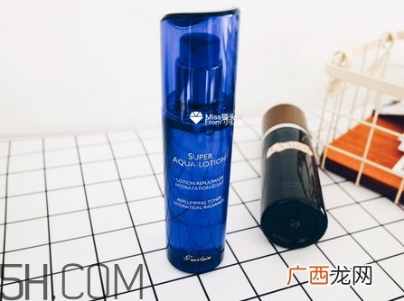 海蓝之谜精萃液和娇兰青春精华水哪个好?