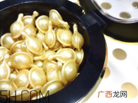 雅顿金胶适合什么年龄 雅顿金胶适合什么肤质