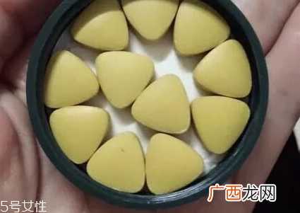 油菜花粉一次吃多少？油菜花粉服用方法