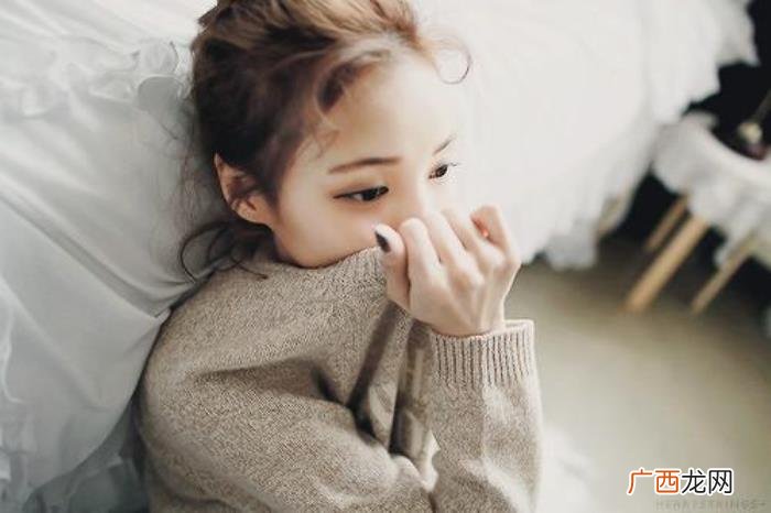 心里说不出的难受句子 心里难受的图片
