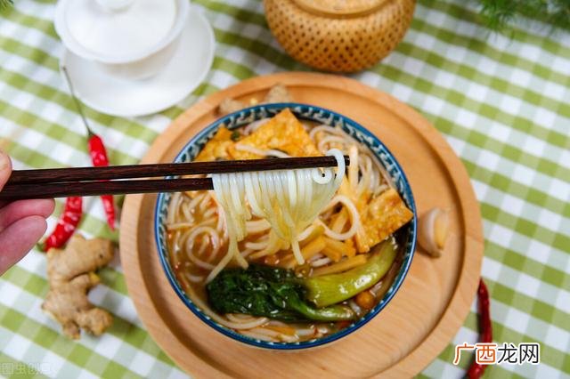 螺丝粉加盟店 小商品加盟连锁商
