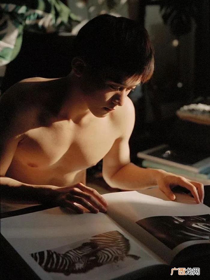 男生喜欢男生,是不是男生都喜欢男生