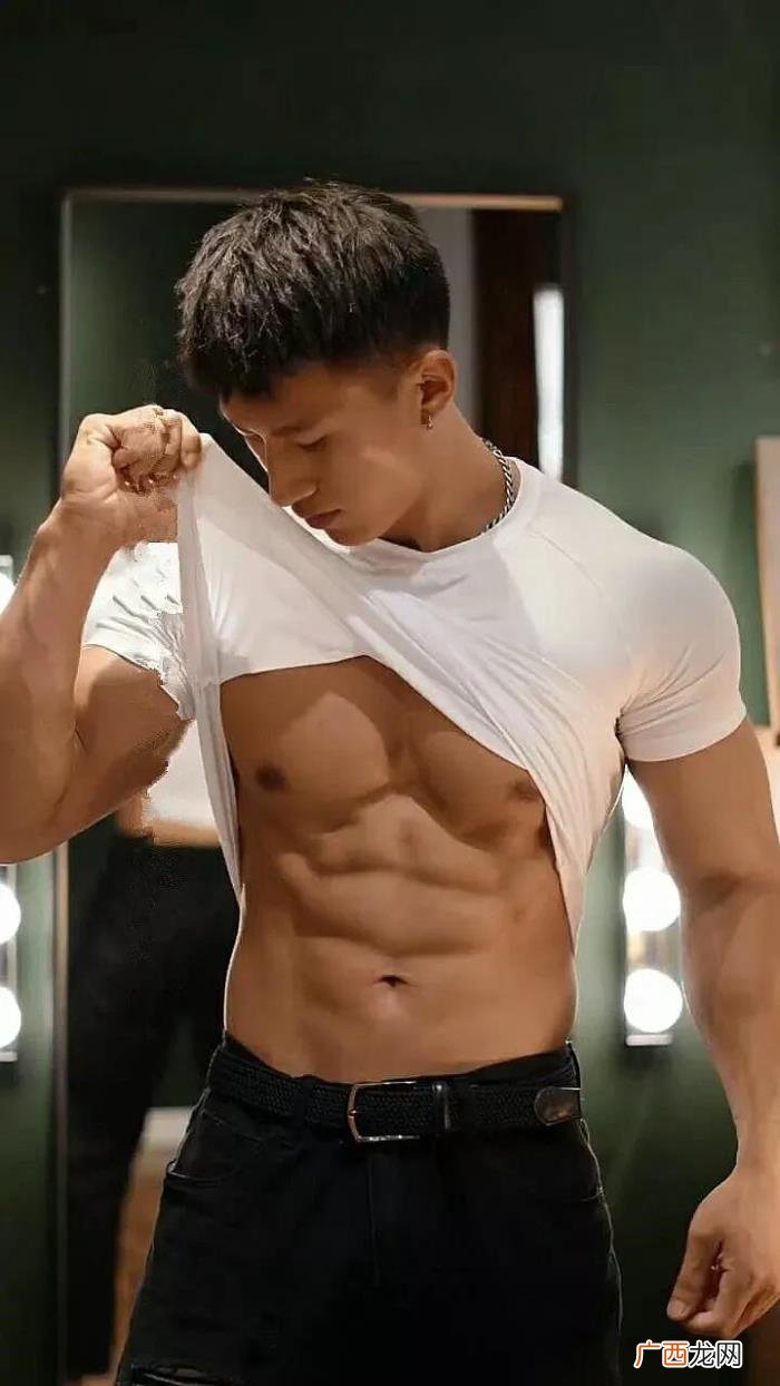 男生喜欢男生,是不是男生都喜欢男生