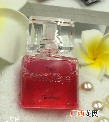 眼药水为什么会辣眼睛？眼药水辣眼睛还能用吗？