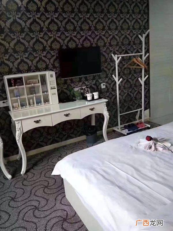 无人自助酒店加盟 加盟无人情趣多少钱