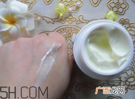 歌丽姬宝素颜霜副作用 歌丽姬宝素颜霜含铅汞吗？