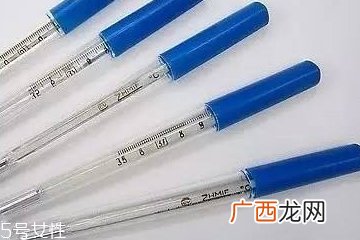 体温计能放嘴巴里吗？体温计是放嘴巴里测吗？