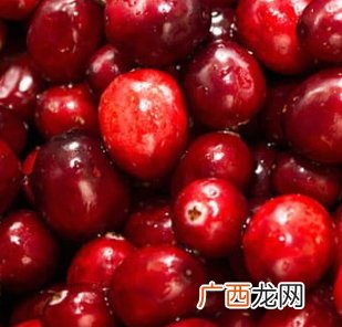 蔓越莓胶囊和维生素c能同时吃吗？和维生素c同时吃会怎样