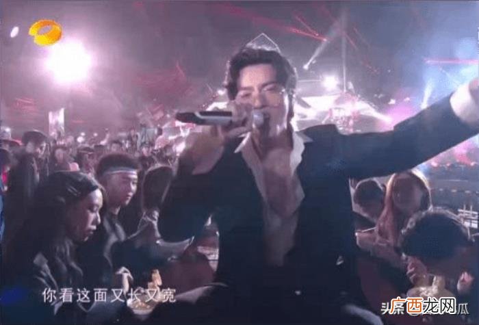 大碗宽面吴亦凡原版，吴亦凡被刑拘后大碗宽面面馆生意变差